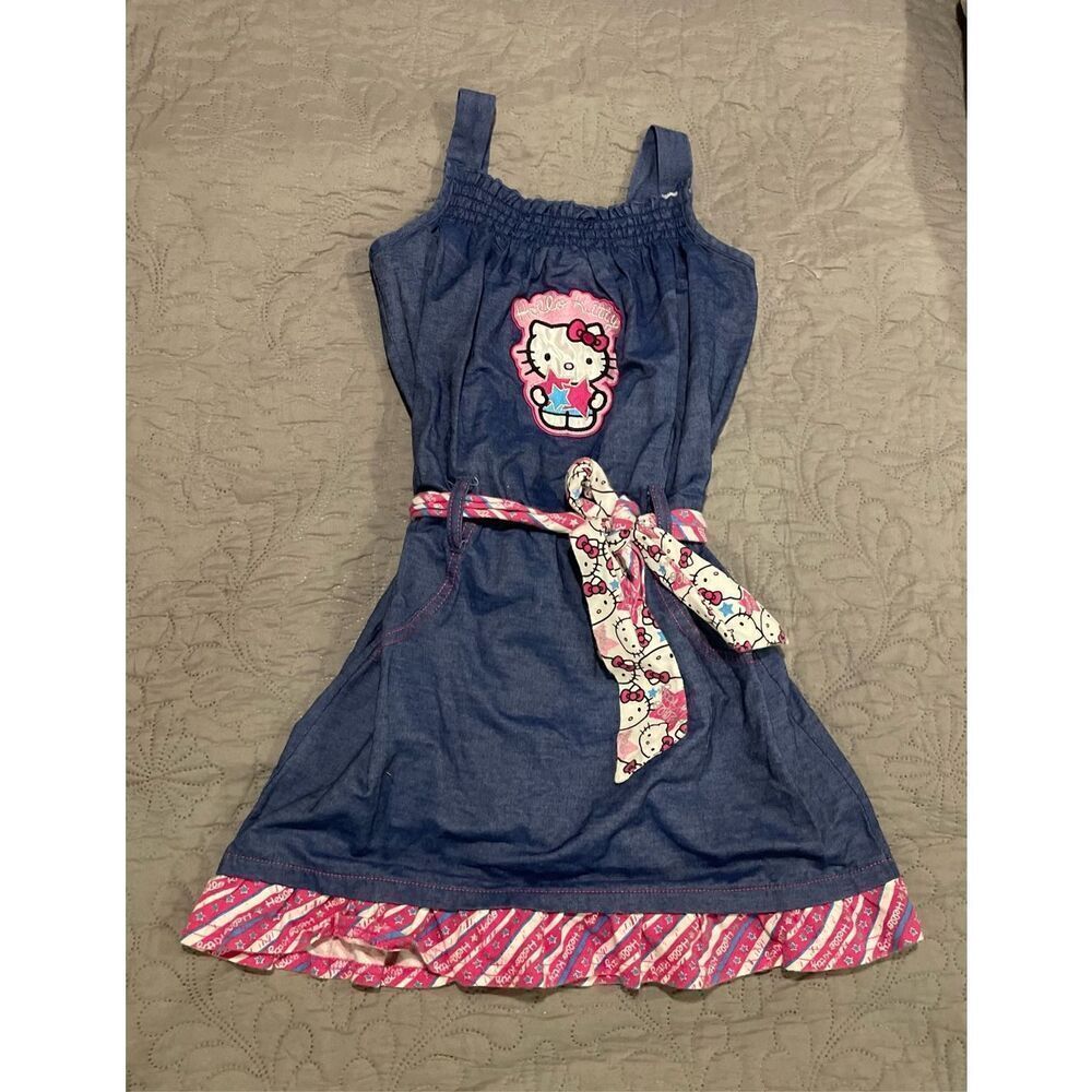 Hello Kitty Little Girls Size 6 Dress 2013 Flawed